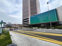 Parkway Parade (D15), Office #637529451